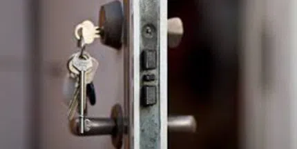 community Locksmith Store Mesa, AZ 480-757-0072 - key-making
